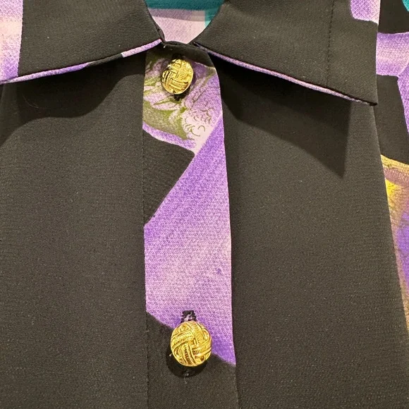 Multicolor Geometric Pattern Women's Button Shirt - Picture 3 of 5